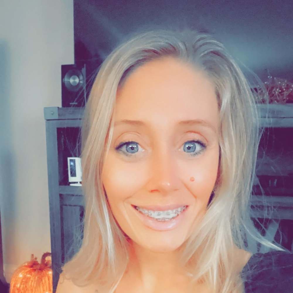 Meet your Posher, Briana